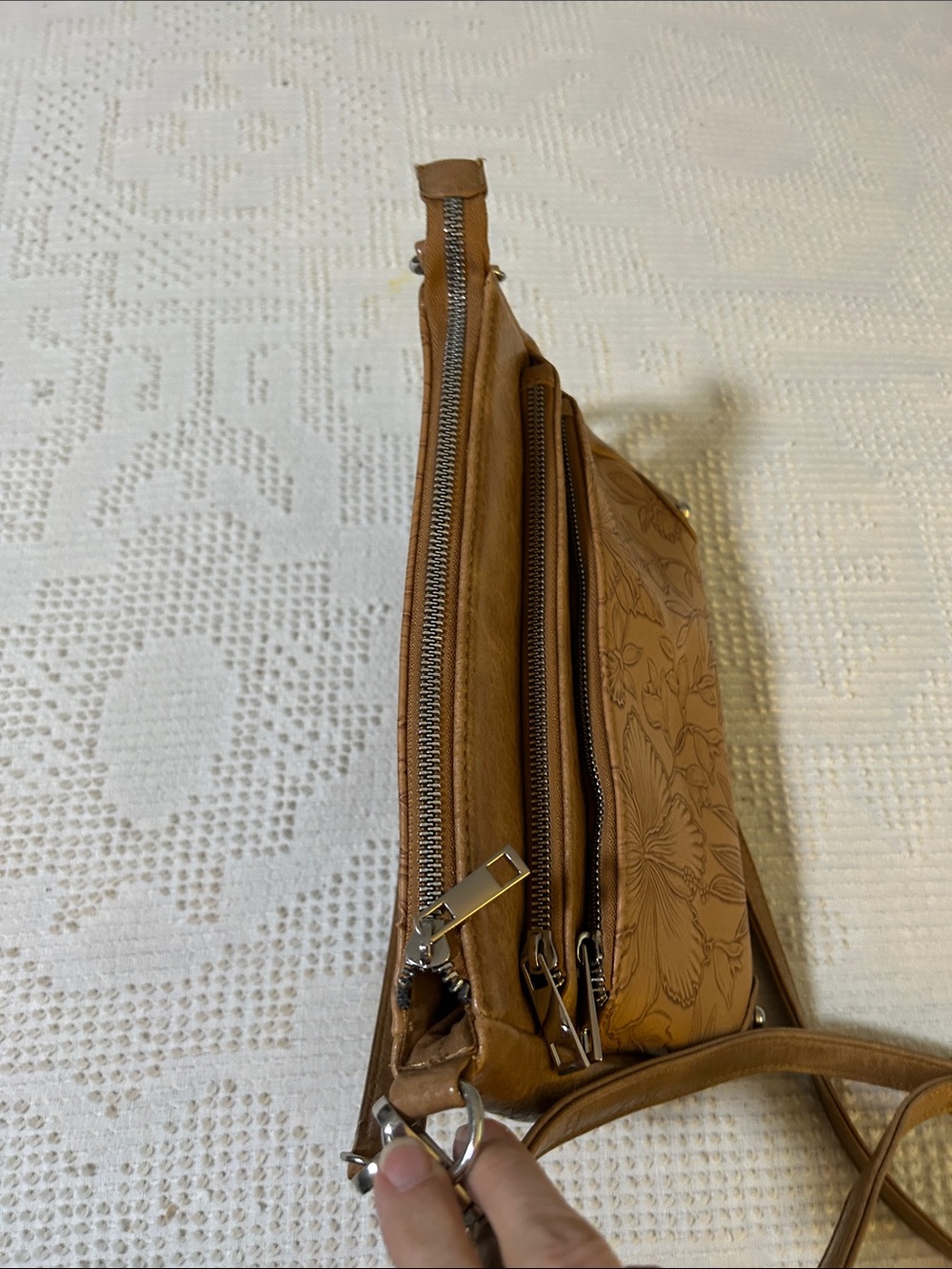 Alyssa Tan Floral Embossed Crossbody Shoulder Bag - Vegan Leather - Picture 4 of 8